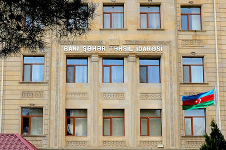 BŞTİ: 3-5 faiz məktəbdə I sinfə qəbul zamanı vətəndaşın daimi qeydiyyatda olması tələb olunur