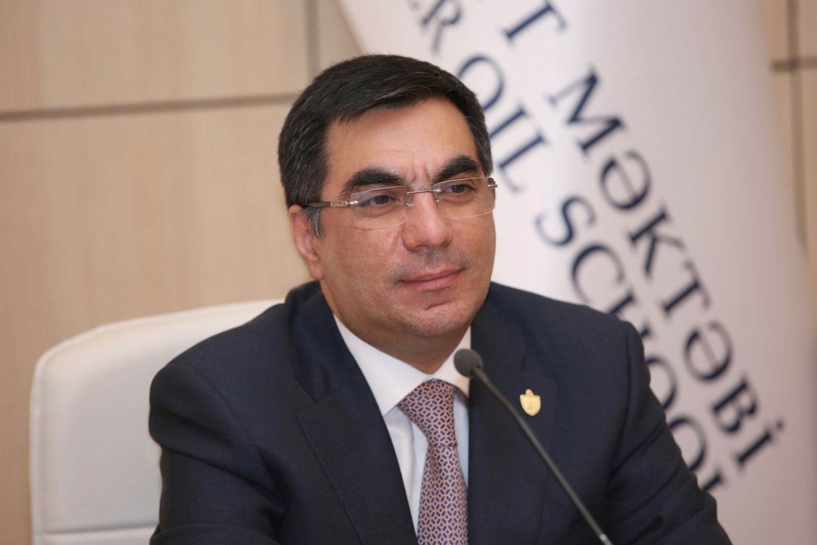 Trampın Bayden haqqında dedikləri özünü doğrultdu - Rektor Elmar Qasımov
