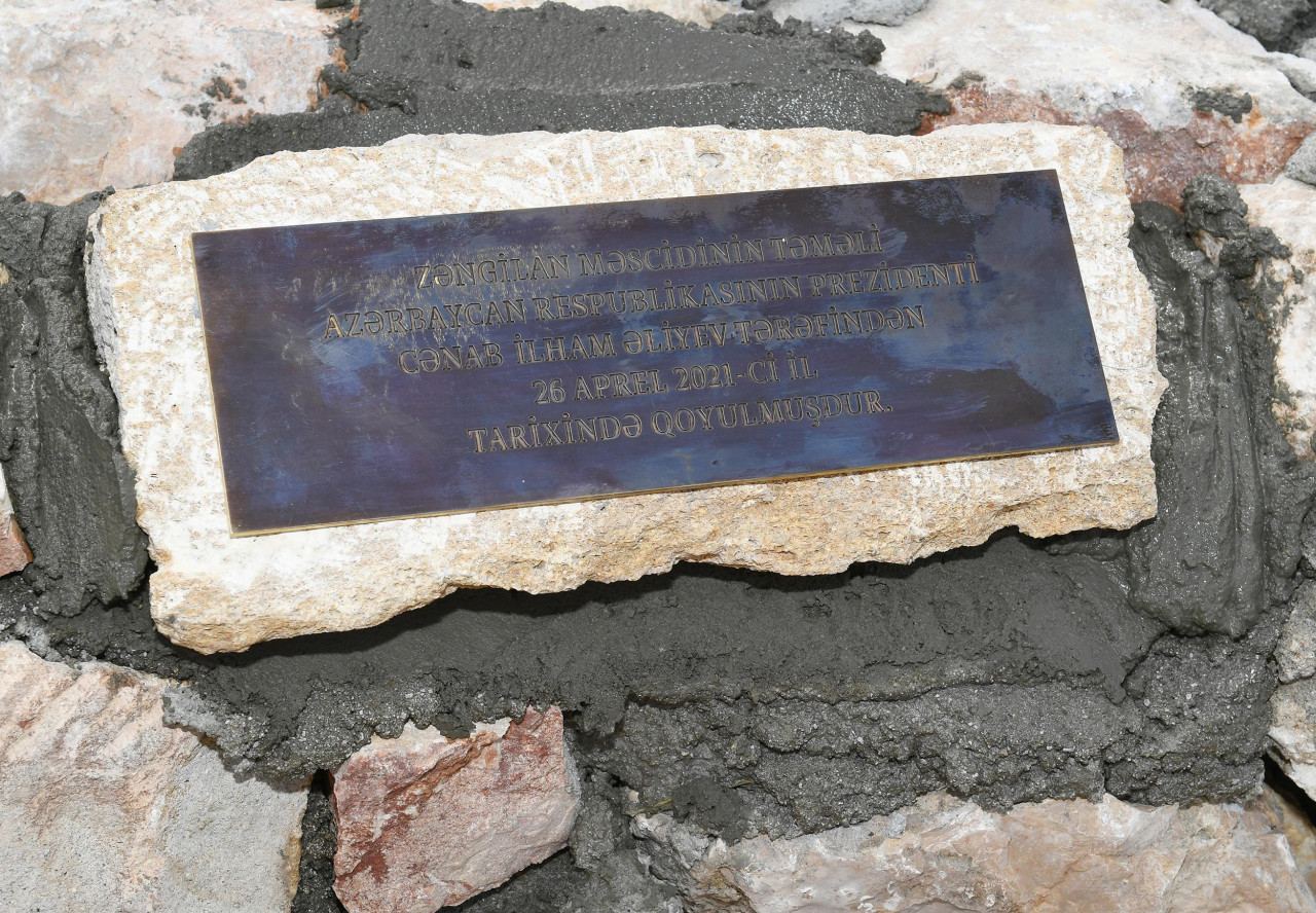 “Zəngilan məscidinin bərpası işinə başlanılıb”