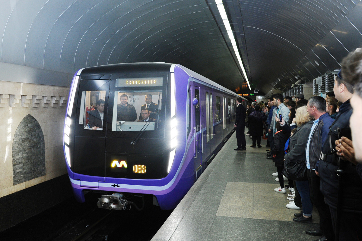 Metronun yeni xətlərində qatarların hərəkəti radiodalğalarla idarə olunacaq