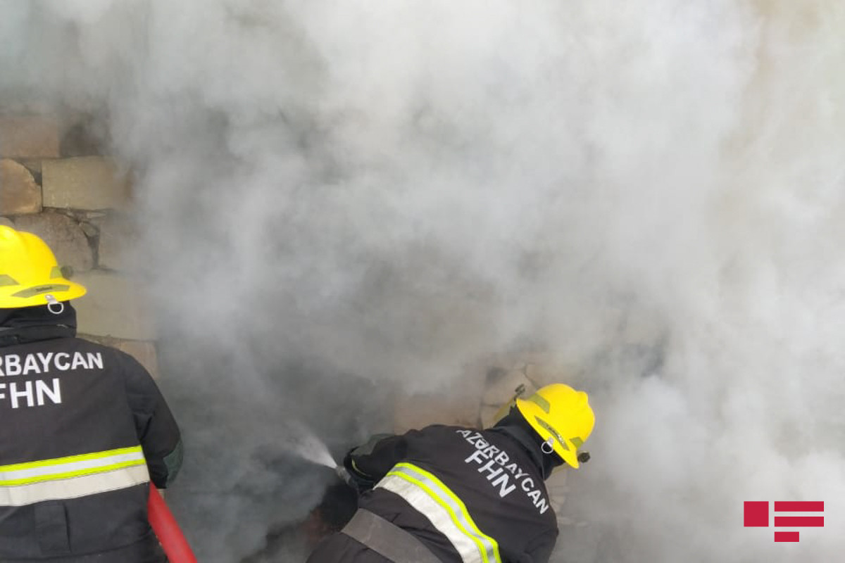 FHN: Ötən gün 51 yanğına çağırış olub, 2 nəfər xilas edilib