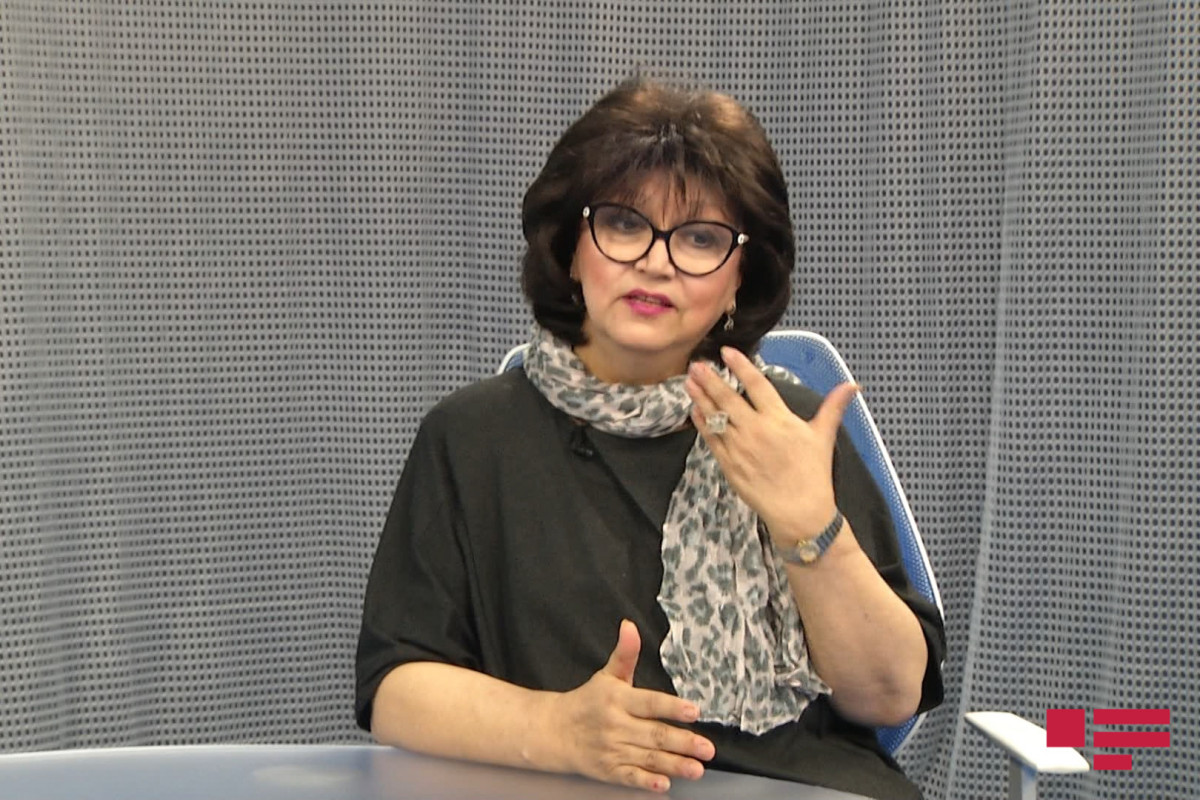 Xuraman Qasımova: “Üçüncü kursda konservatoriyadan uzaqlaşmaq istədim”