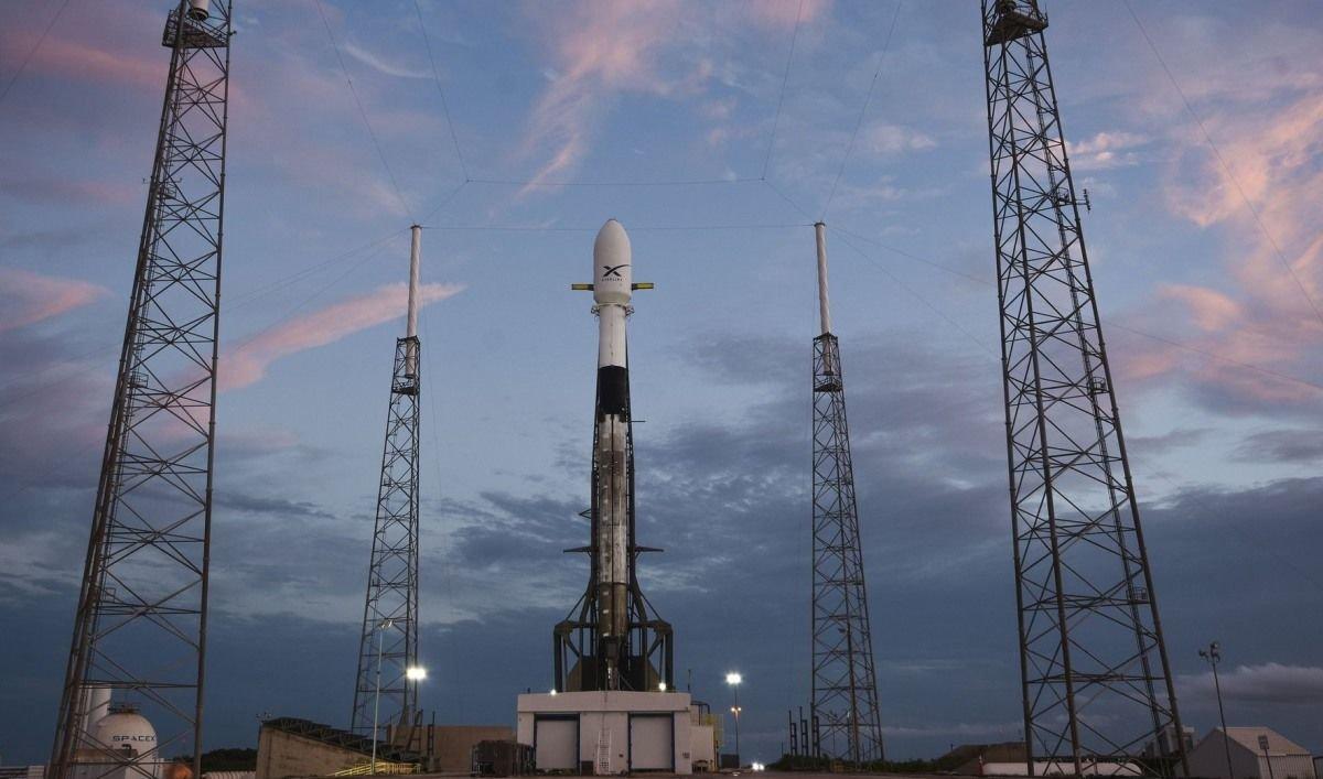 SpaceX ABŞ Hərbi Hava Qüvvələri üçün yeni GPS peykini orbitə buraxacaq