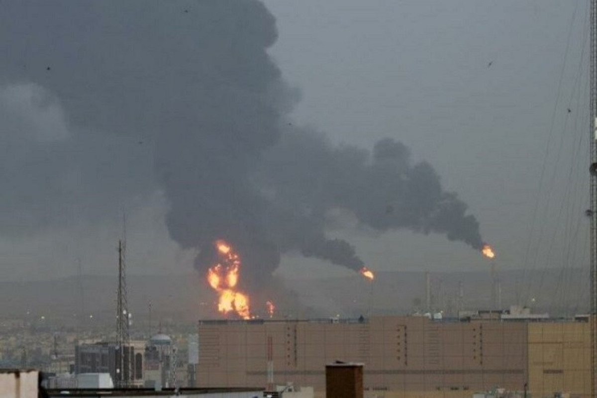 İranda neft-kimya zavodunda yanğın olub