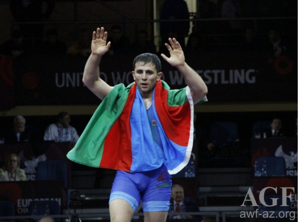Azərbaycan güləşçisi dünya çempionu titulunu qazandı