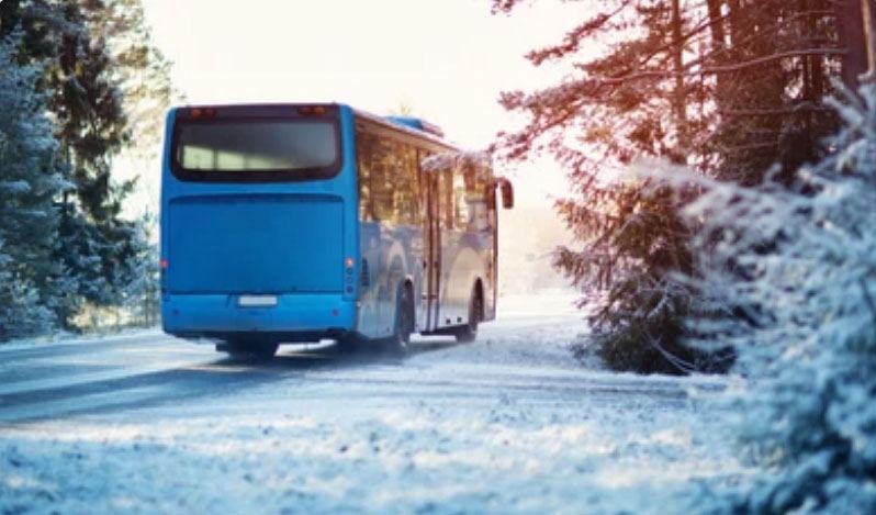 Qarlı hava rayonlara hərəkət edən avtobus reyslərinə necə təsir edib?