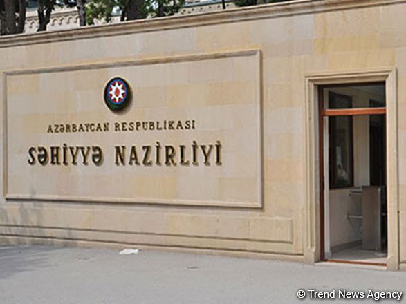 Səhiyyə nazirinin müavinləri kollektivə təqdim edilib
