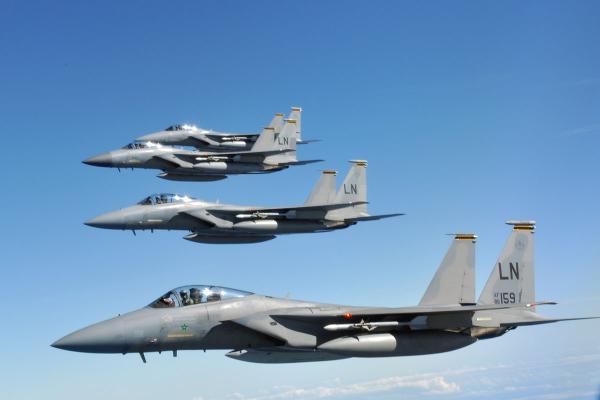 ABŞ İndoneziyaya 14 milyard dollarlıq F-15 qırıcıları satacaq