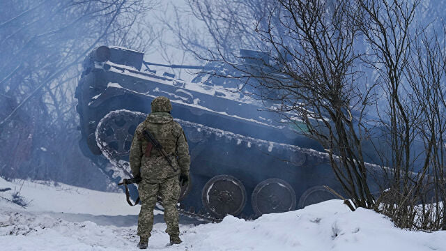 Ukrayna Stanitsia Luqanskada zirehli texnika yerləşdirib
