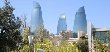На бакинском бульваре утонул человек