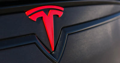 "Tesla" Çində 107 mindən çox avtomobili geri çağırır