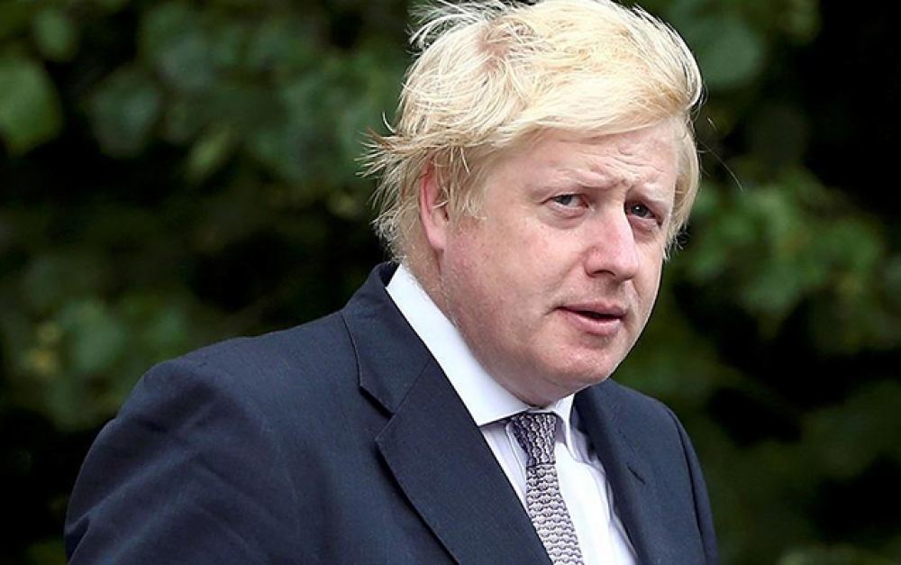 Boris Conson Böyük Britaniyanın baş naziri postunda qalır