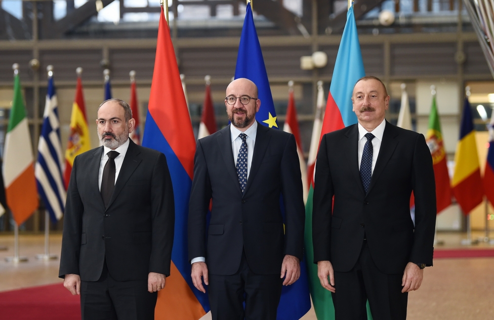 Məğlubiyyətin “hıçqırıqları”, yaxud Brüssel görüşündən gözləntilər