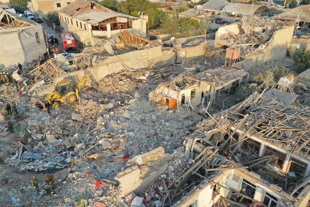 Dünya azərbaycanlıları Gəncənin bombalanmasının ikinci ildönümü ilə bağlı bəyanat yayıb