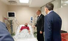 Prezident İlham Əliyev yol qəzası keçirən Binəli Yıldırıma, Şamil Ayrıma və mühafizəçi Oğuzhan Dəmirçiyə baş çəkib - FOTO