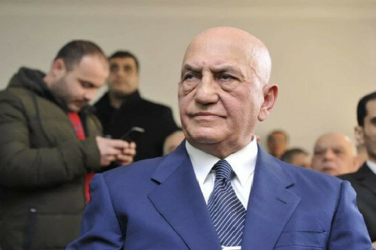 Əli İnsanov: “Azərbaycanda demokratiyanın inkişafına təkan verəcək qanun qəbul edəcəyimizə şübhə etmirəm”
