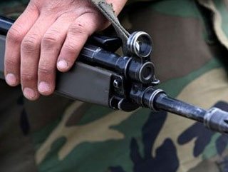 Hərbçimiz ona təhkim edilmiş avtomat silahdan açılmış atəş nəticəsində ölüb