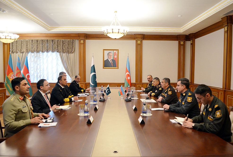 Zakir Həsənov Pakistanın HDQ komandanı ilə görüşüb