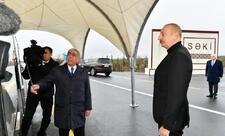 Prezident İlham Əliyev Oğuz-Şəki avtomobil yolunun yenidənqurmadan sonra açılışında iştirak edib - FOTO