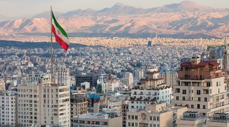 Tehranın İrəvanı silahlandırmasının pərdə arxası – İran məkirli ssenarisini Bakıya qarşı tətbiq edir
