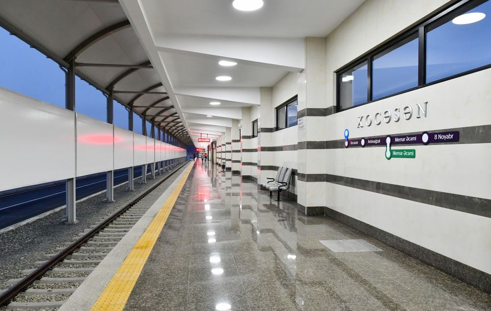 Metronun "Xocəsən" stansiyası ilk sərnişinlərini qəbul edib
