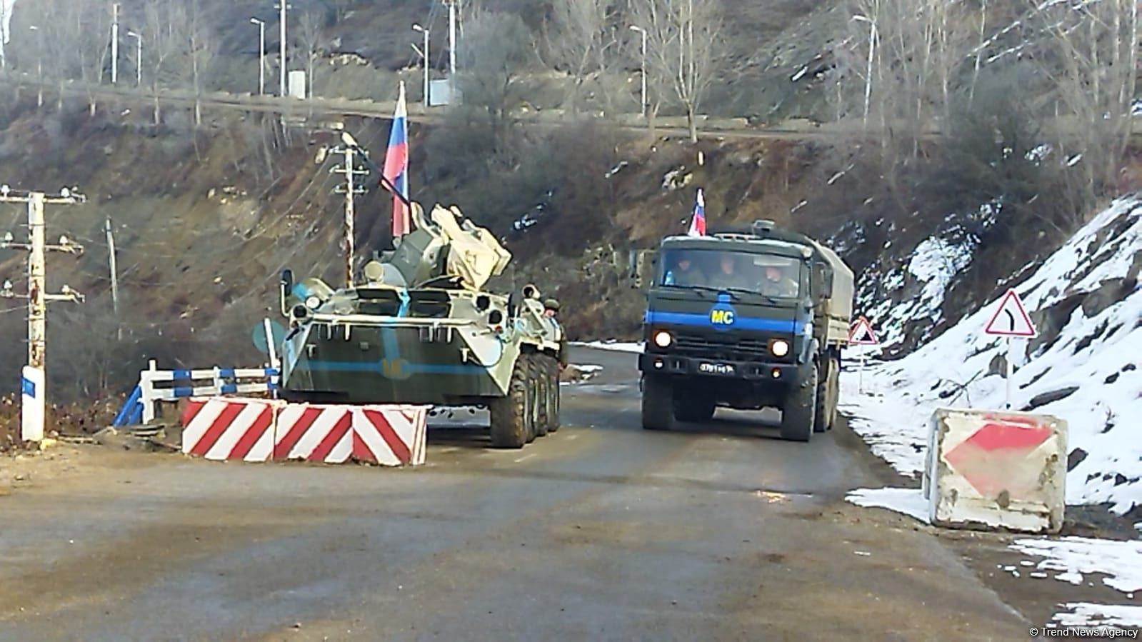 Rusiya sülhməramlılarına aid daha 3 yük avtomobili Laçın yolundan keçib - FOTO