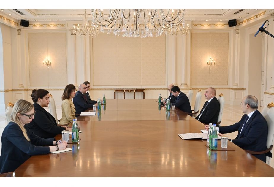 Prezident İlham Əliyev ABŞ Dövlət katibinin nümayəndəsini qəbul edib