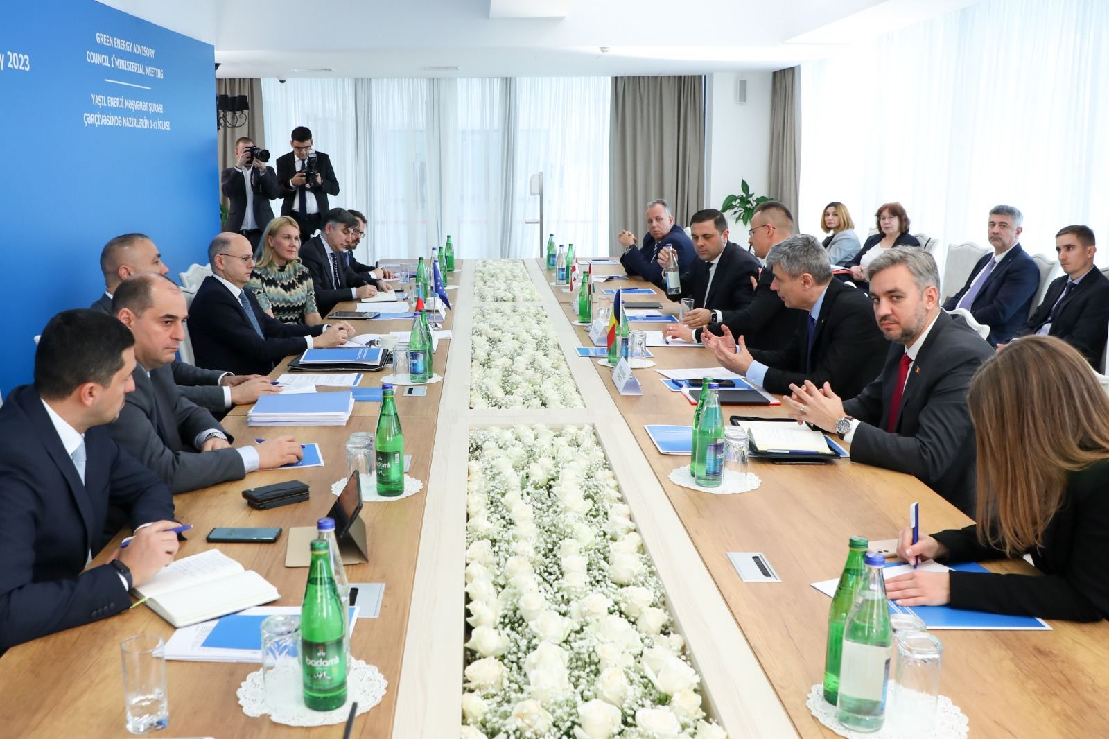 Yaşıl enerjinin inkişafı və ötürülməsi üzrə dörd ölkənin nazirlərinin ilk iclası keçirilib