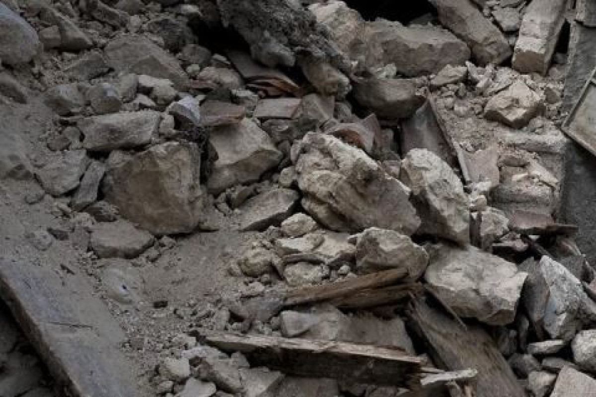 Hindistanda məbəddə bədbəxt hadisə zamanı ölənlərin sayı 35-ə çatıb