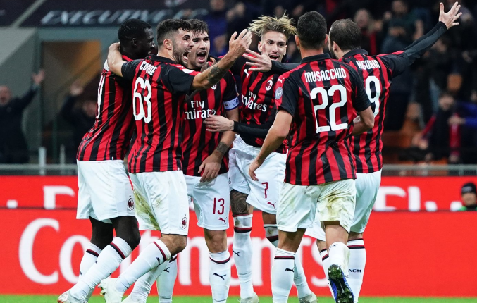 İtaliya A Seriyası: "Milan" "Napoli"ni darmadağın edib