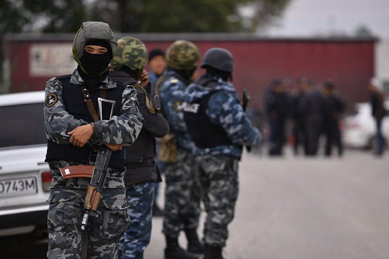 Bişkek yaxınlığında silahlı terrorçu məhv edilib - Qırğızıstan DİN