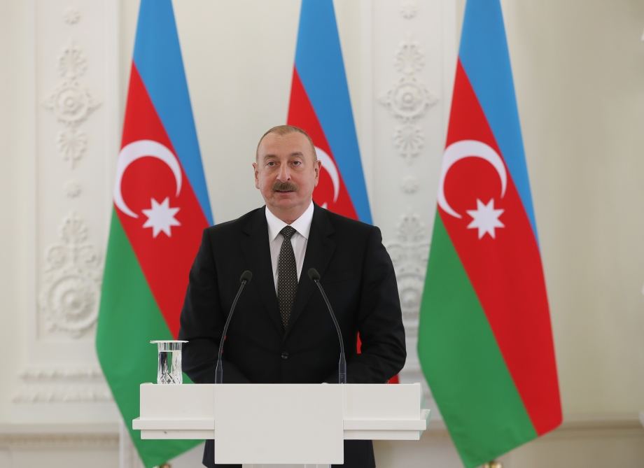 Prezident İlham Əliyev: Azərbaycan və Litva arasında çox feal siyasi dialoq aparılır