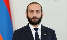 Mirzoyan: Anklavlar məsələsi ilə delimitasiya komissiyası məşğul olmalıdır