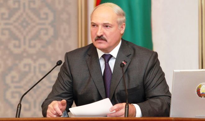 Lukaşenko Ukraynadakı münaqişəni dayandırmağa çağırıb