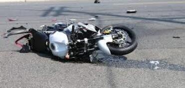 В Баку водитель мопеда разбился насмерть