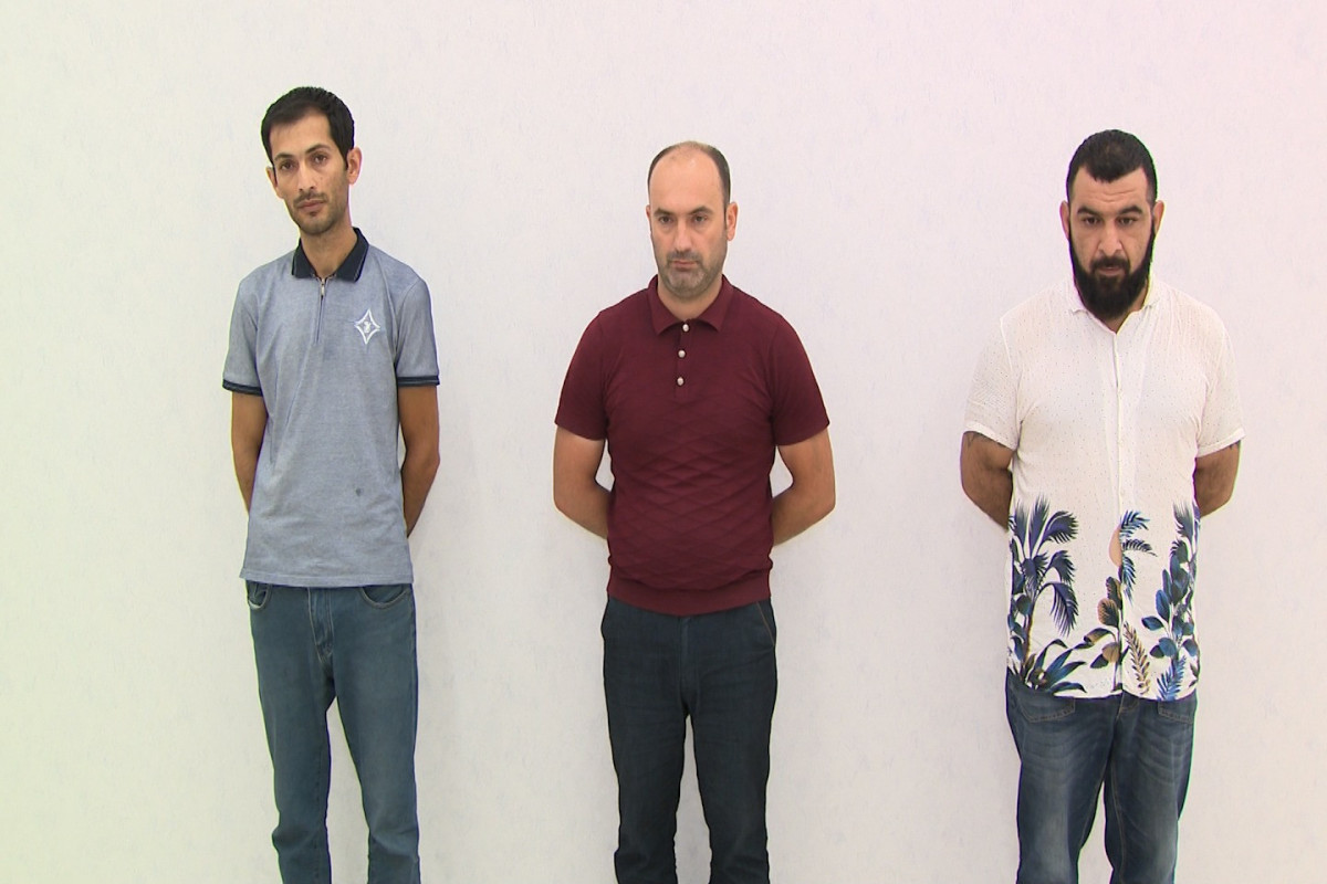 Bakıda saxta spirtli içki hazırlayan dəstə üzvləri saxlanılıb - VİDEO