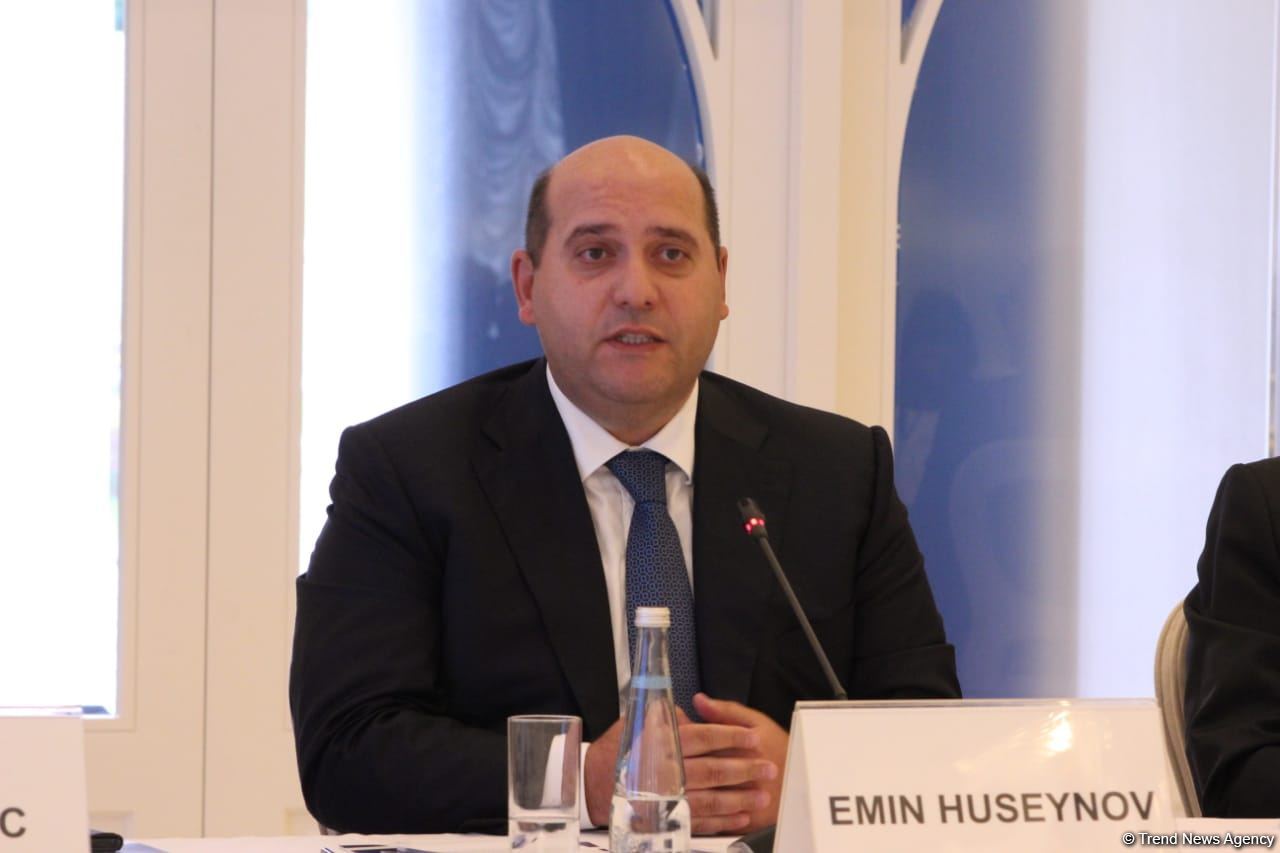 Ağdam-Xankəndi yolu malların daşınması üçün açıqdır - Emin Hüseynov