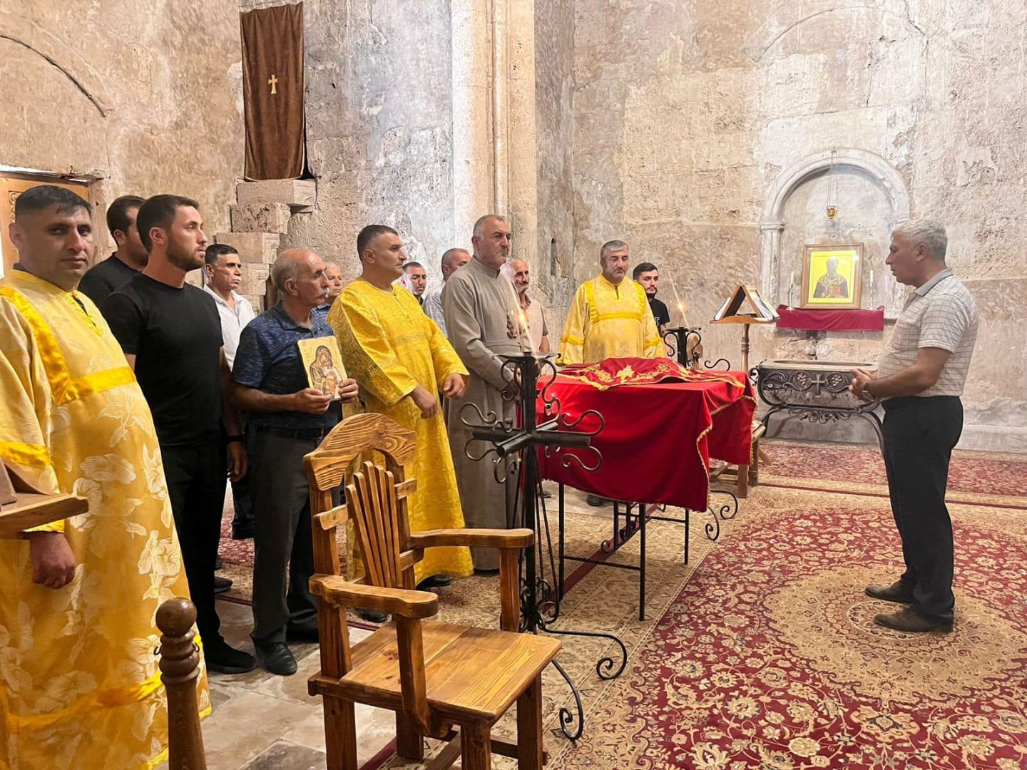 Alban-udi xristian dini icmasının nümayəndələri Kəlbəcərdə Xudavəng monastırını ziyarət edib - FOTO