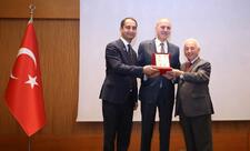 Bu gün Ankarada Türk Ağsaqqalları Birliyi- TAİB və Türkiyədəki Azərbaycan İş İnsanları Birliyinin birgə təşkilatçılığı ilə Ulu Öndər Heydər Əliyevin və Türkiyə Cümhuriyyətinin 100 illiyinə həsr olunmuş, “Türkiye-Türk Dünyası Yüzyılı: siyasi, iqtisadi əlaqələrdə yeni yanaşma modeli” adlı  konfrans keçirilib