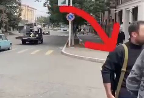Xankəndidə mülki şəxslərin silahlandırılmasının görüntüləri - VİDEO