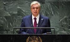 Qazaxıstan prezidenti Silahlı Qüvvələrin quru qoşunlarının rəhbərini dəyişib