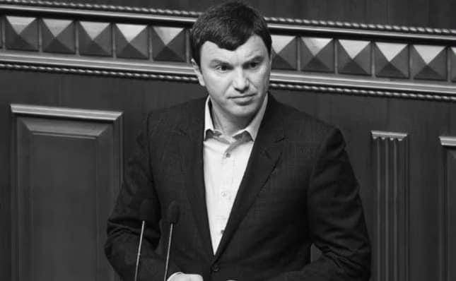 Ukraynada deputat vəfat edib