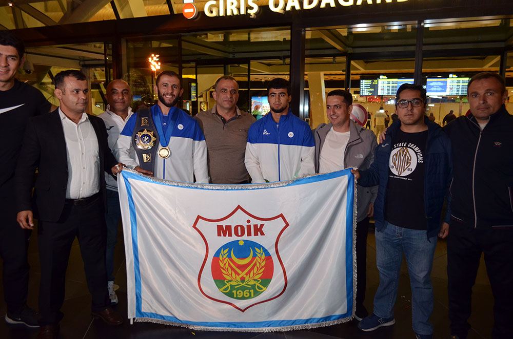 Belqradda keçirilən dünya çempionatında uğurla çıxış edən MİK təmsilçiləri Vətənə qayıdıb