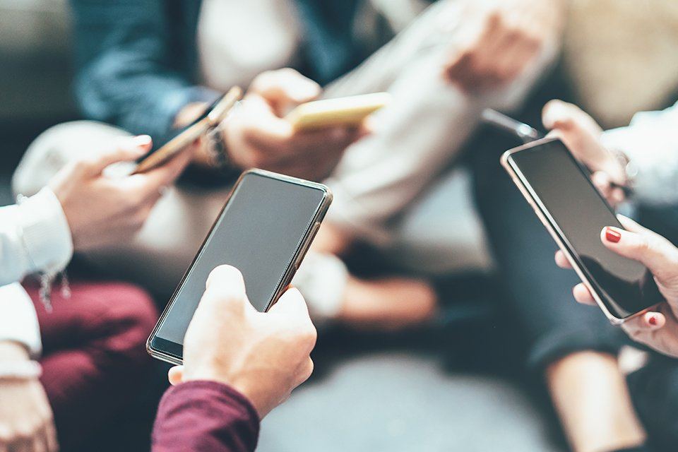 “WhatsApp” bu smartfonlarda işləməyəcək