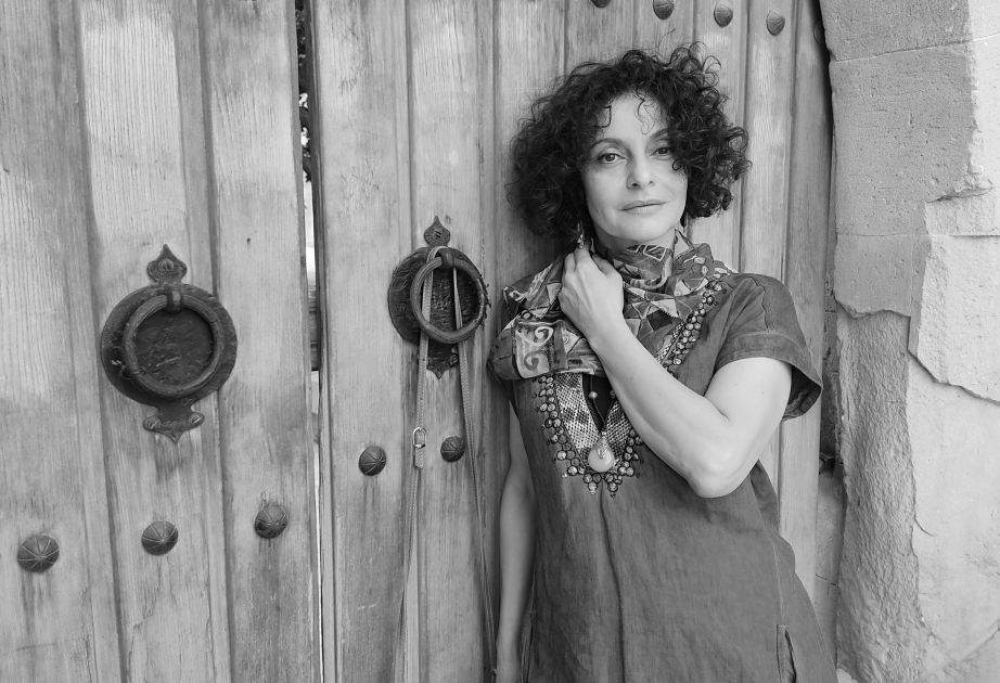 Fərizə Babayeva: Zalda əyləşən tamaşaçı səhnə arxasında baş verənləri bilmir