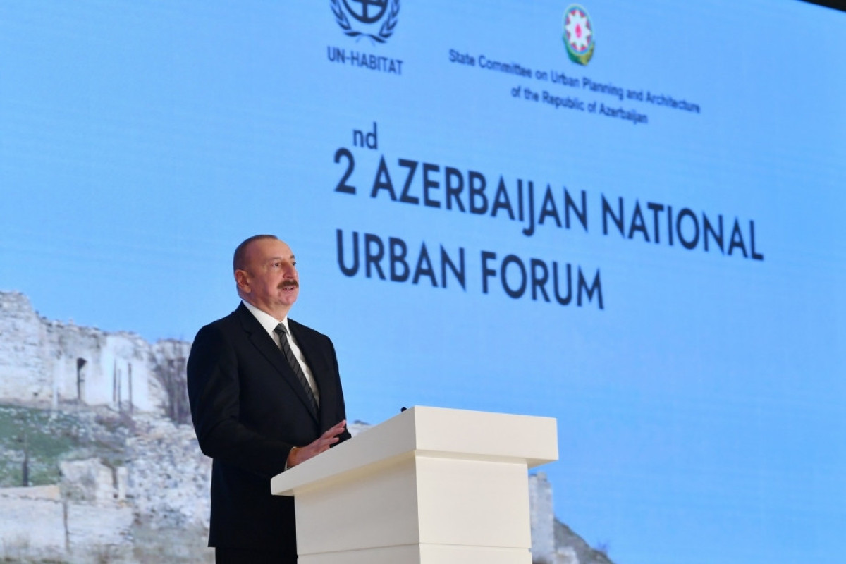 Prezident Milli Şəhərsalma Forumunda Vətən müharibəsinin başlanması səbəblərindən danışıb