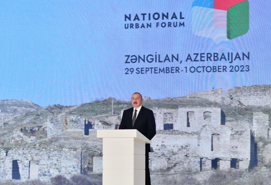 Prezident İlham Əliyev: Artıq 2000-dən çox keçmiş məcburi köçkün evlərinə qayıdıb