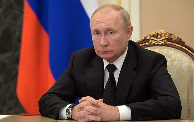 Putin orduya çağırışla bağlı fərman imzalayıb