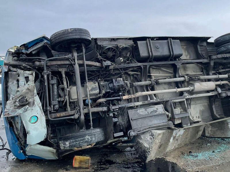 İtaliyada avtobus aşıb, ölənlər var