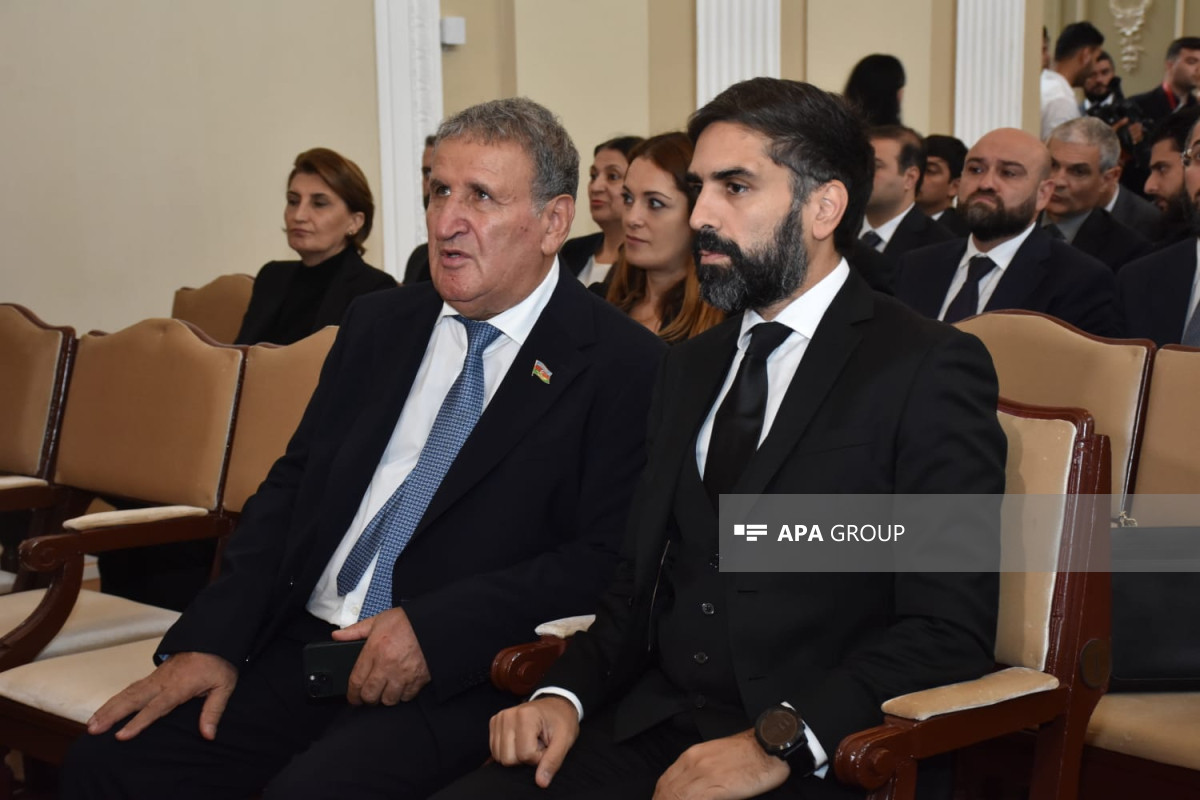 Xoşbəxt Yusifzadə ilə vida mərasimi keçirilir
